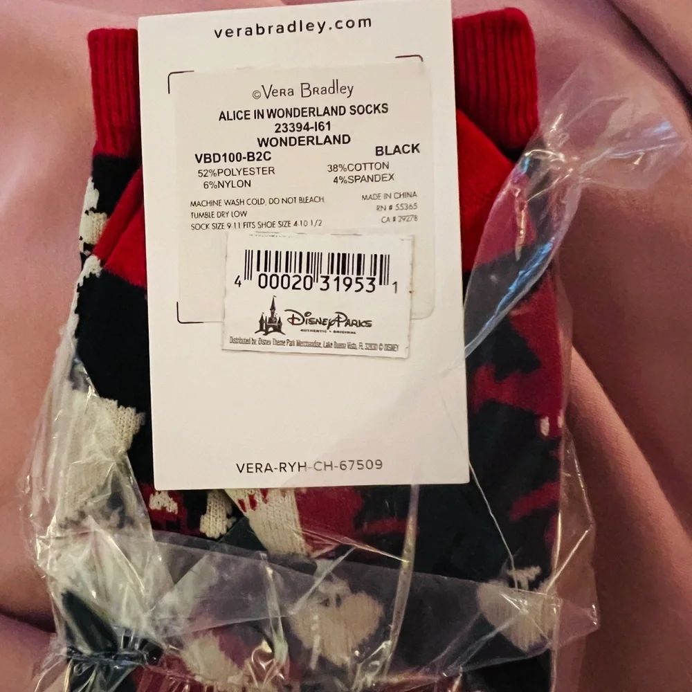 New Disney Parks VERA BRADLEY ALICE IN WONDERLAND Roses Socks - Womens S… - Picture 3 of 4